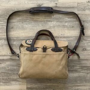 Filson Rugged Twill Style 257 Messenger Crossbody Bag